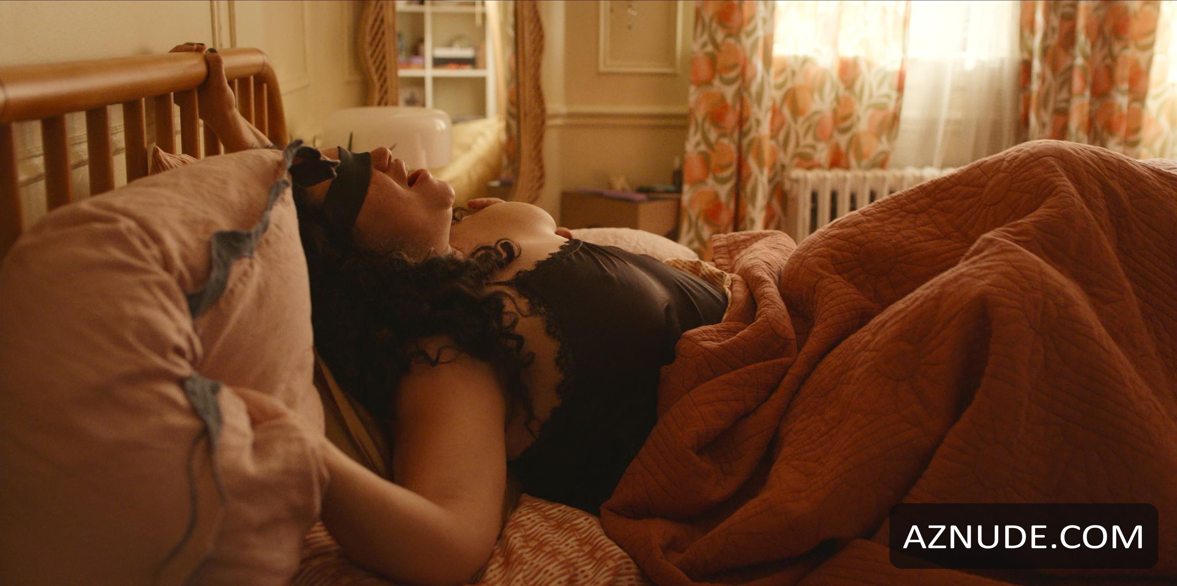 MICHELLE BUTEAU Nude