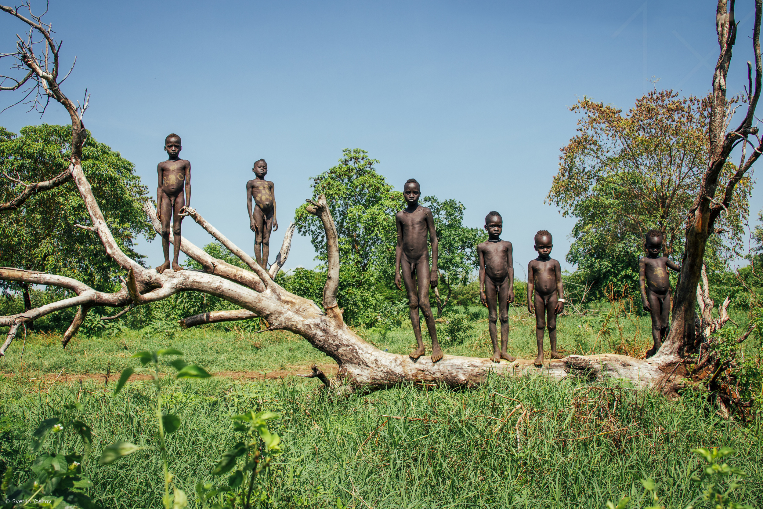 The lives of the Mursi children by Svetlin Yosifov