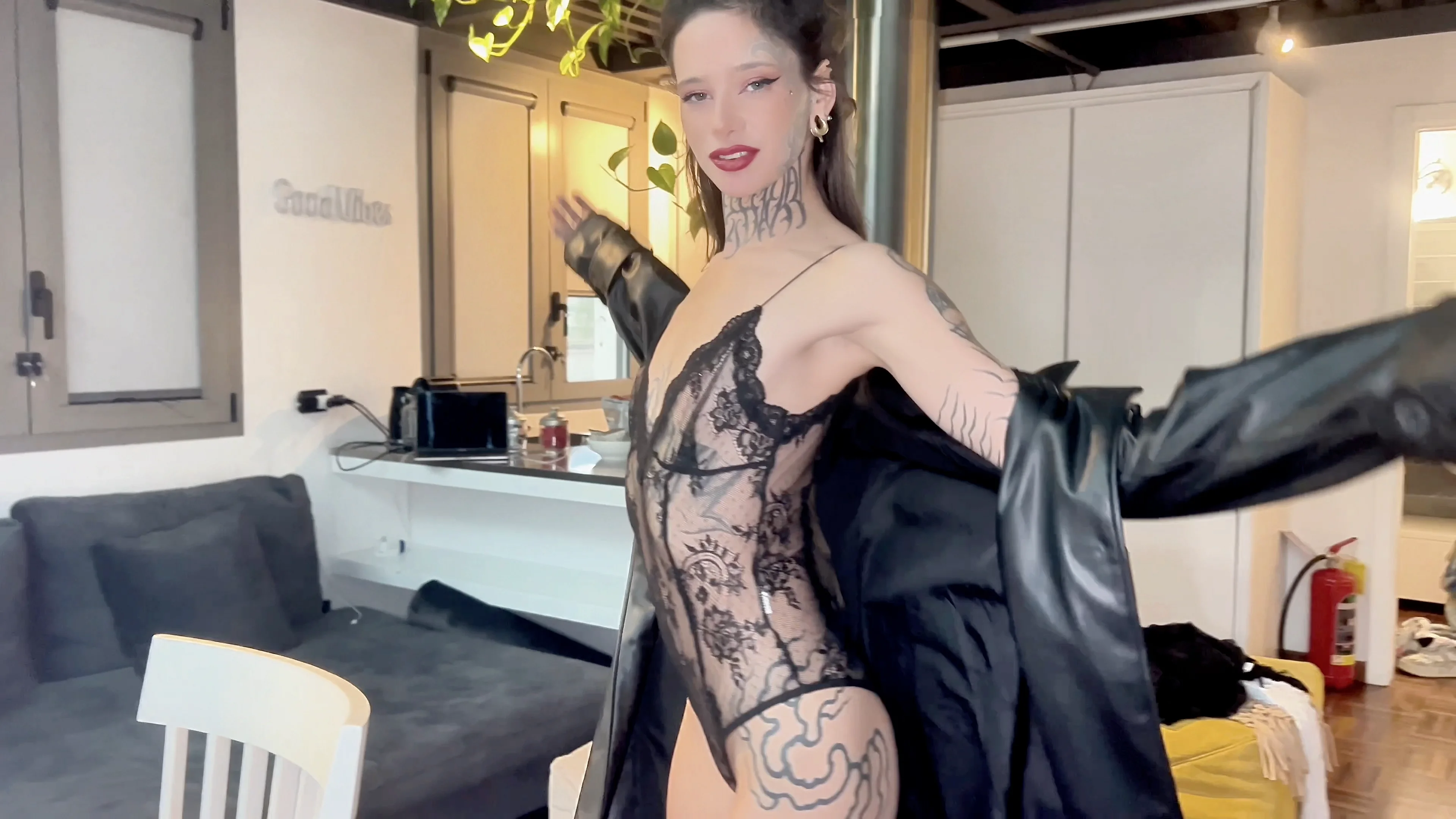 Watch Numa Ink: A Tattooed Vision in Nude Art and Lingerie Online