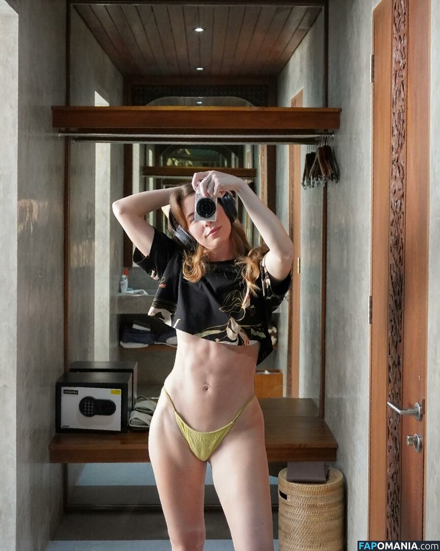 OnlyCampersEllie ellie.batton oftv Nude OnlyFans Leaked