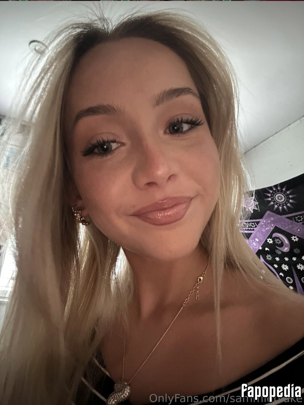 Sammieblake Nude OnlyFans Leaks