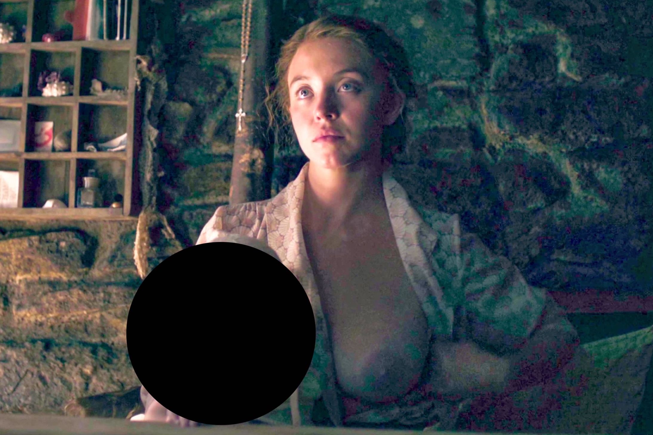 Mr. Skin on X: NEW: Topless Sydney Sweeney flashes her boob in Eden! Shes simply the breast
