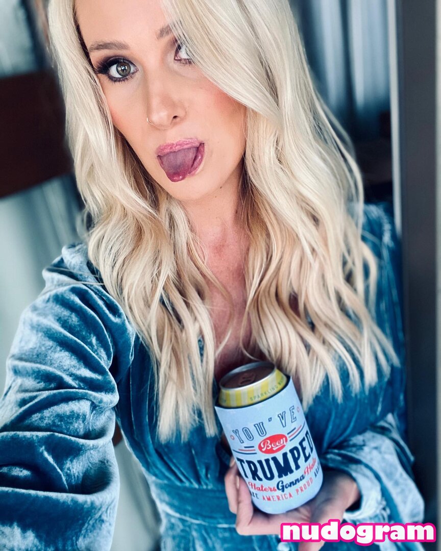 Tomi Lahren lahrenlemons tomilahren Nude Leaks OnlyFans