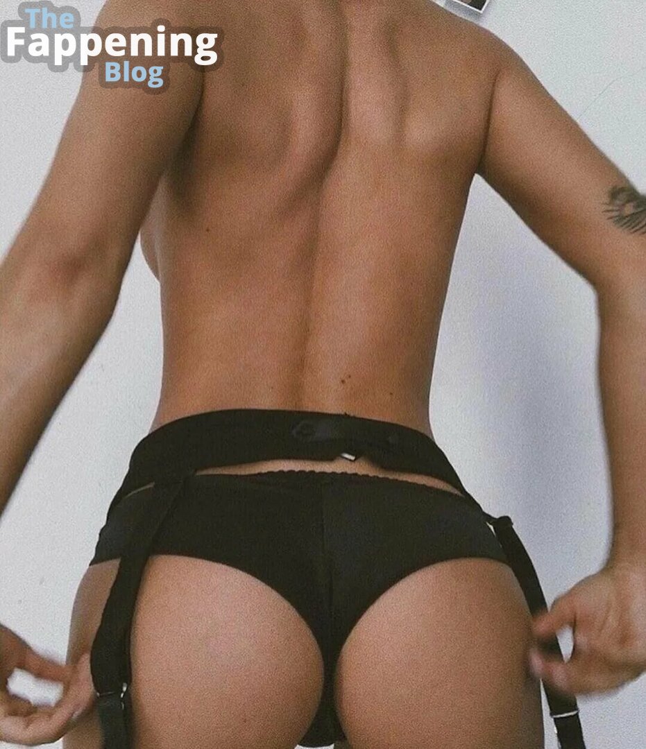 callmekris Nude Leaks OnlyFans Photo 7