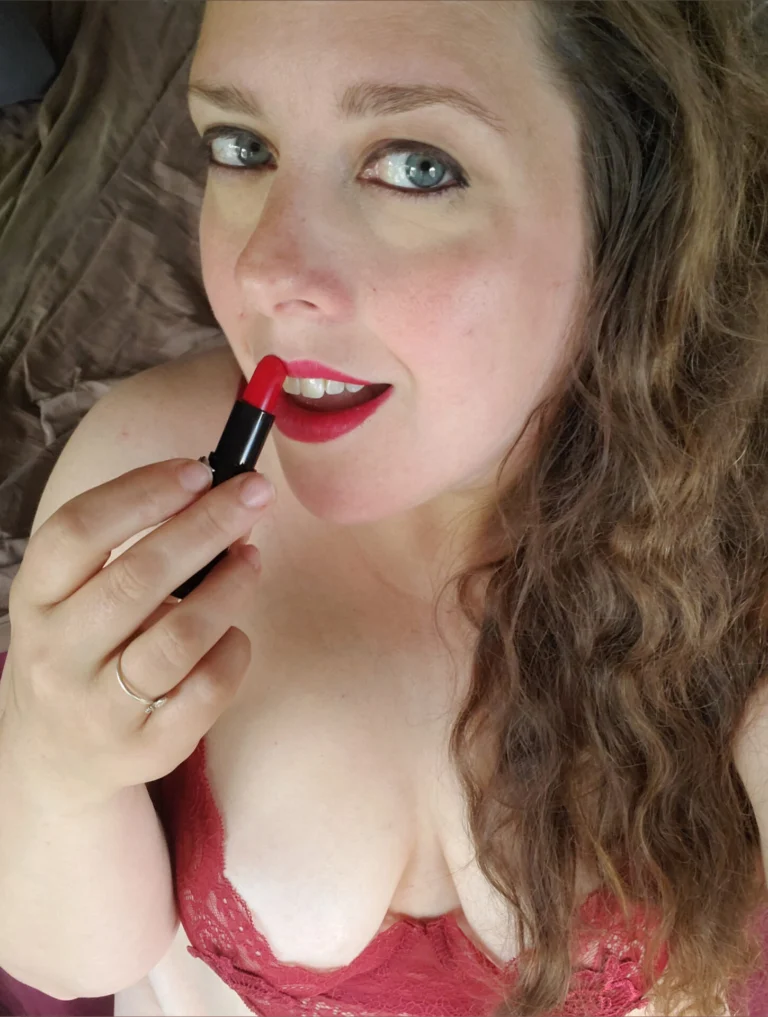 ella.enamored OnlyFans