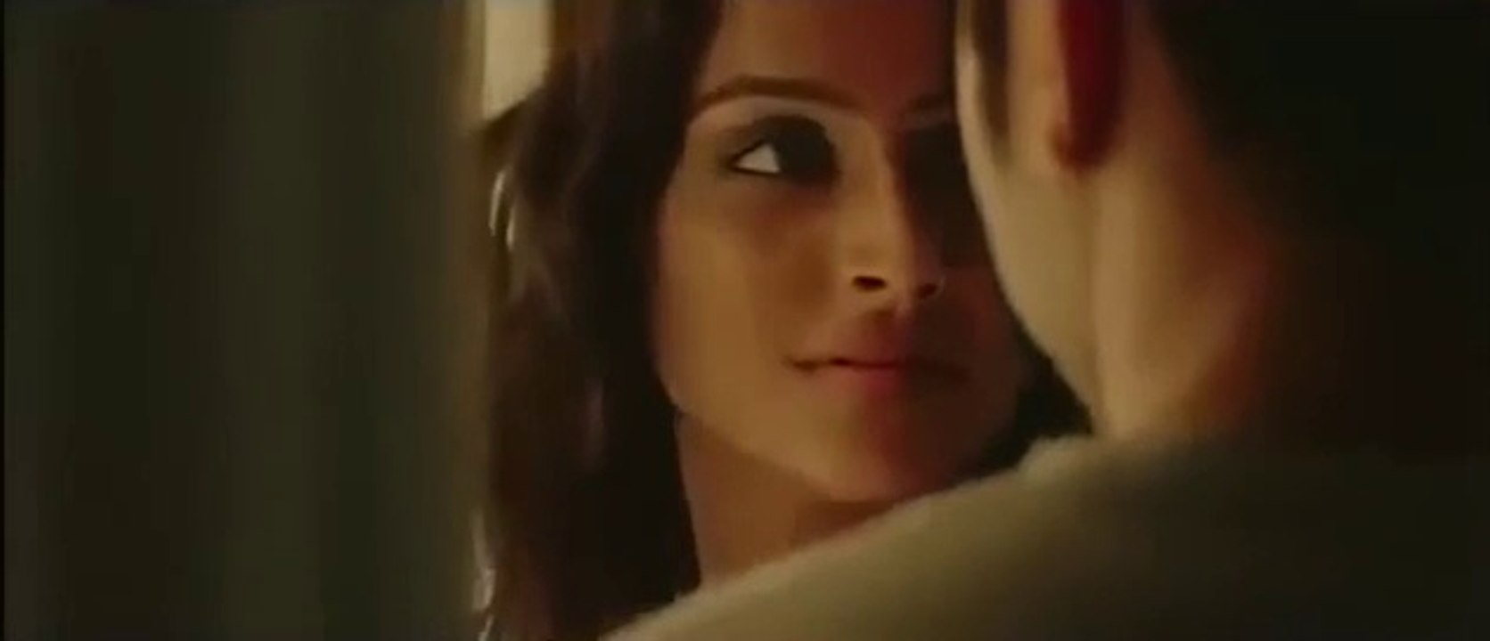 Ramya Nambeessan lip kissing scene