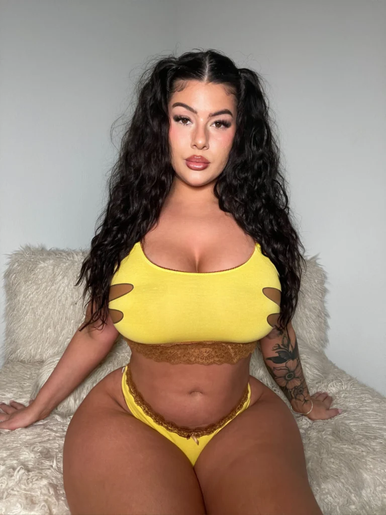 officialzoerenea OnlyFans