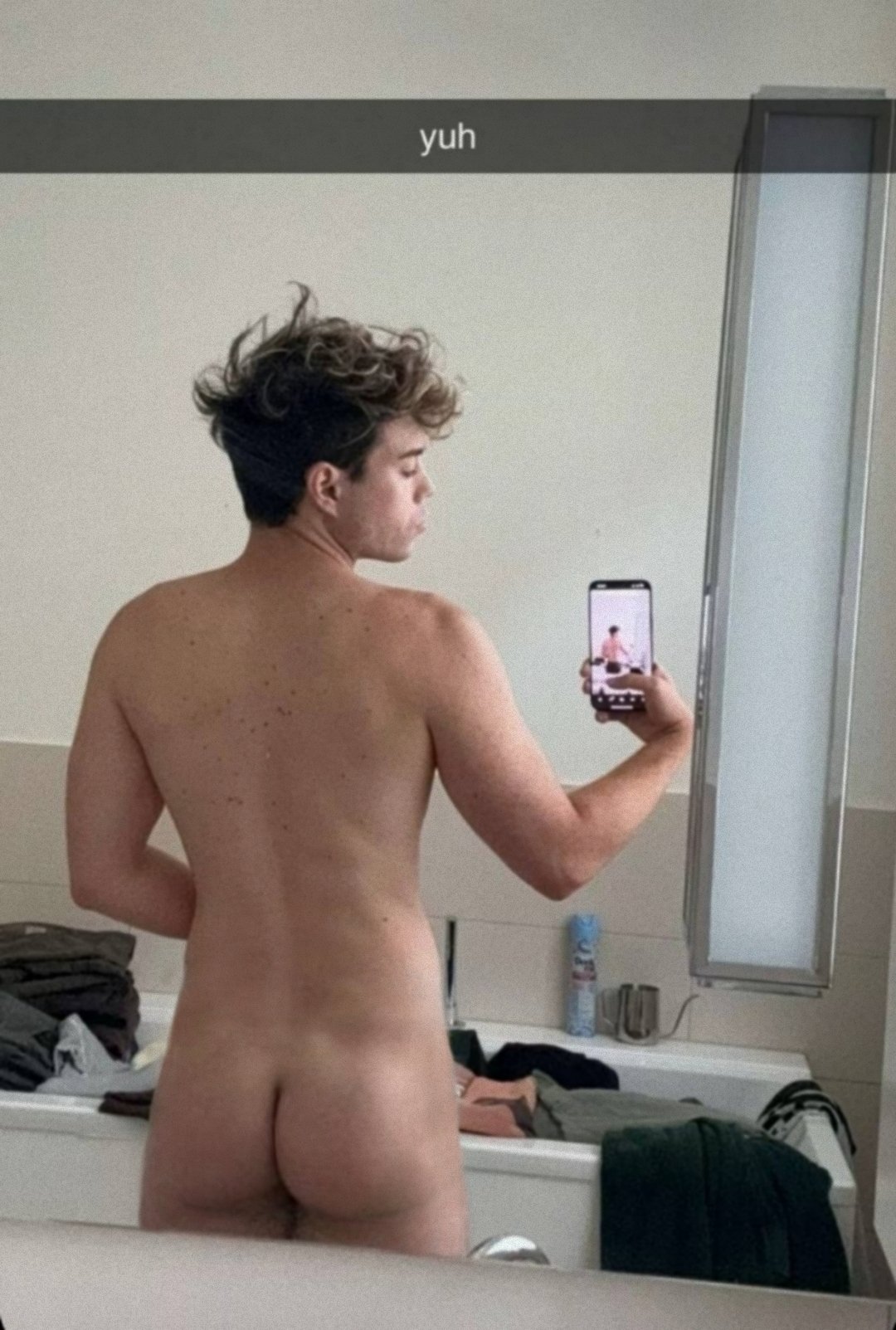 GMcN on X: Benji Krol nude