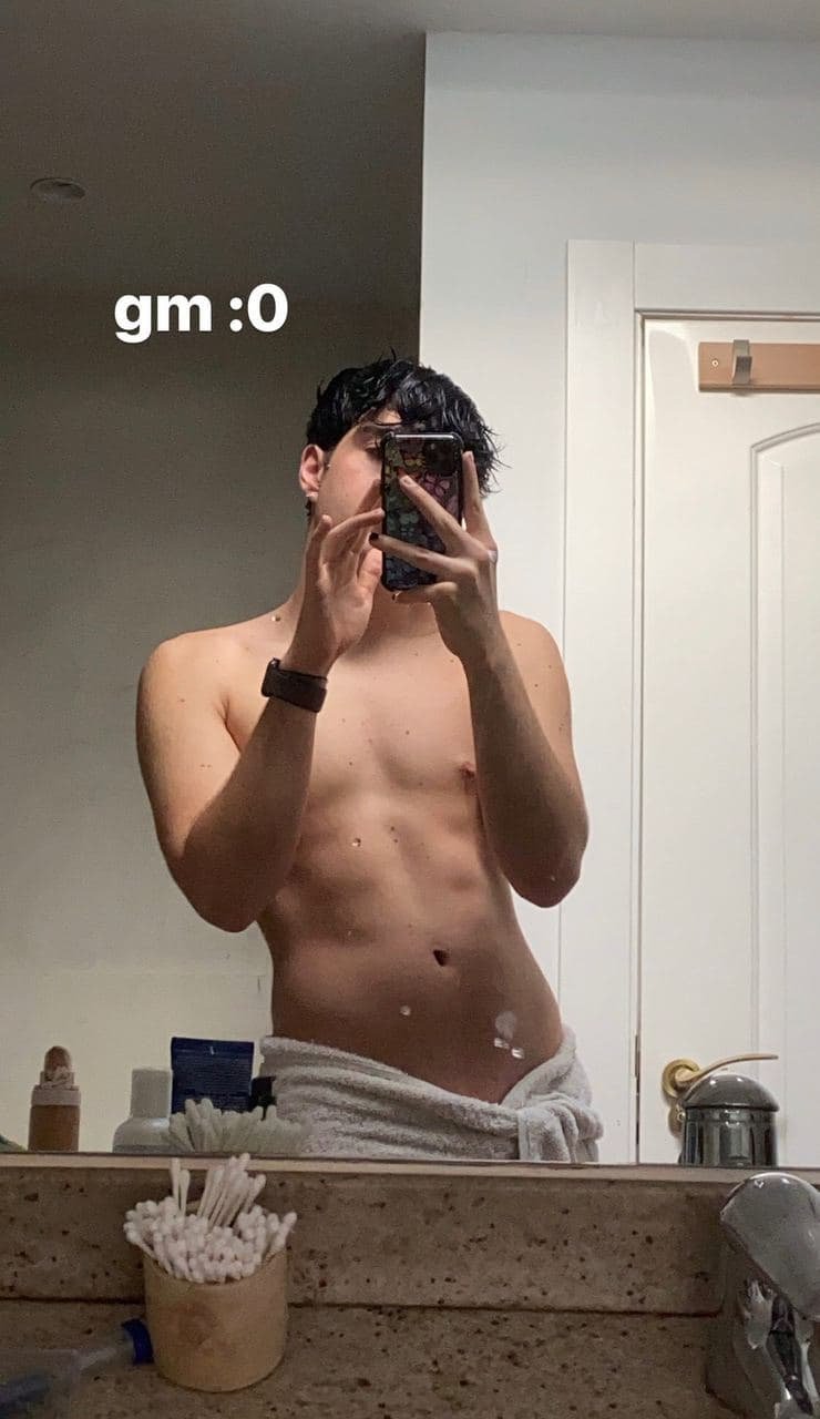 Benji krol nudes