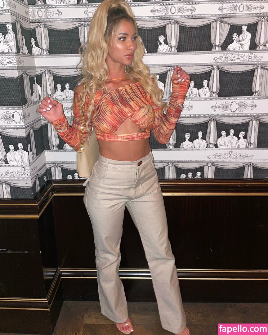 Lolo Wood Nude Leaked OnlyFans
