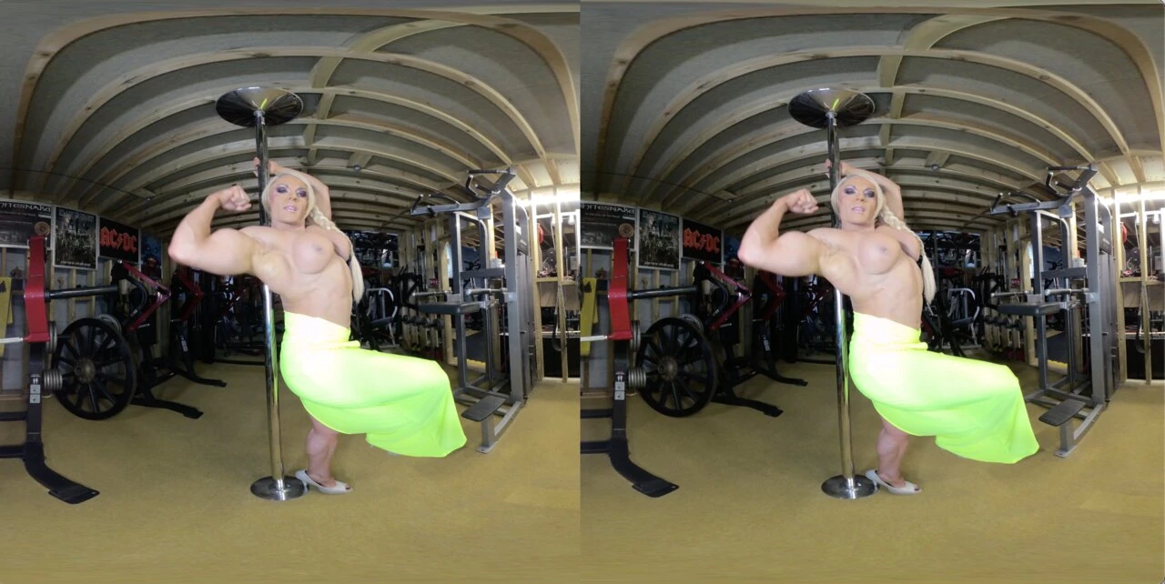 Sexy Stephanie Cross Porn Videos: VR XXX 2025
