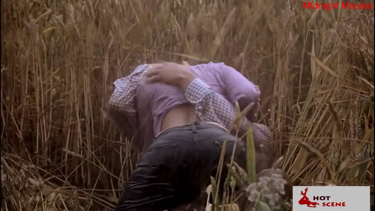 Scarlett Johansson Very Hot Sex Scene in Rain Making Out make love scene Match Point