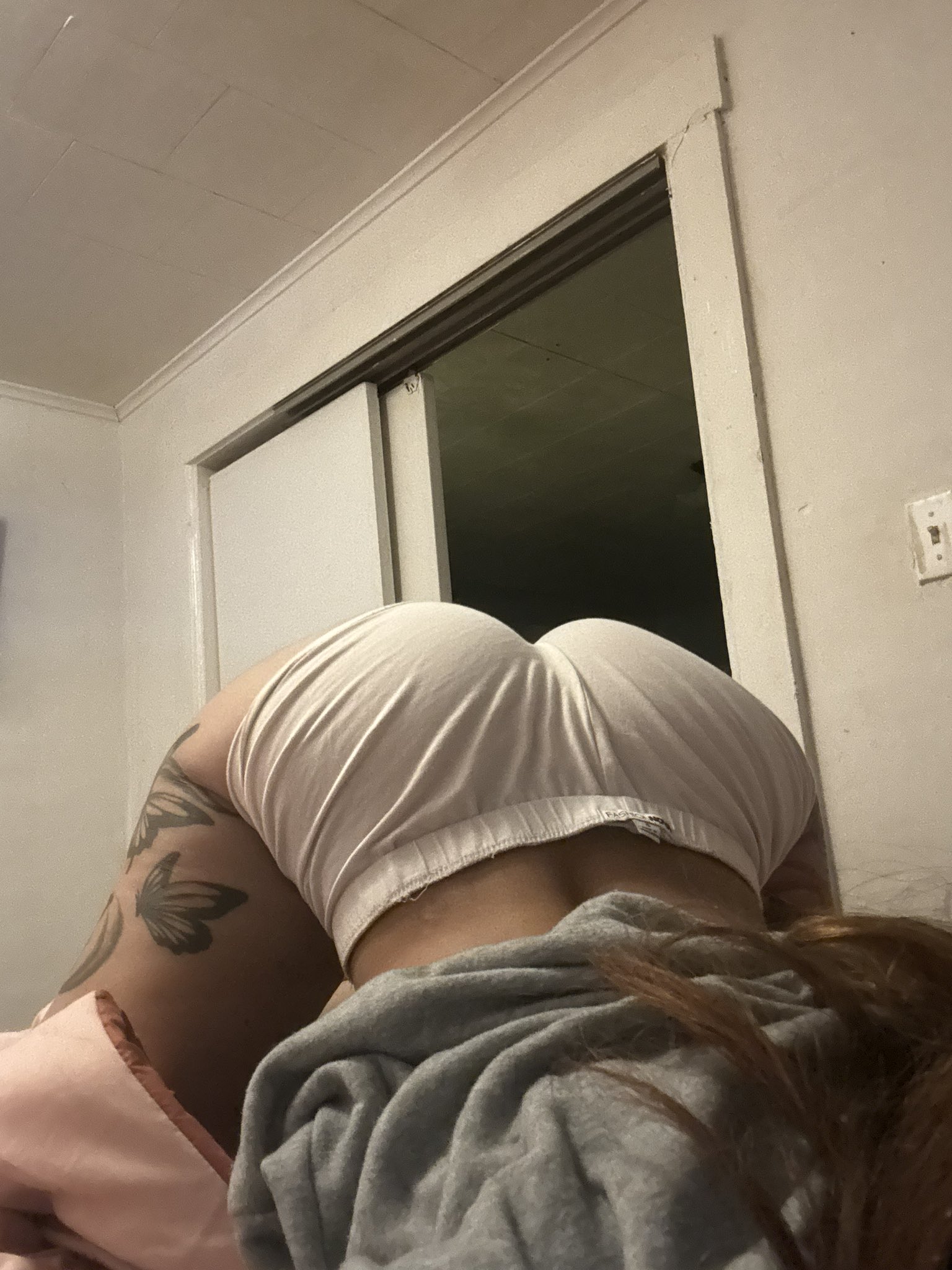 deeniedd on X: Repost for the nude arch pic
