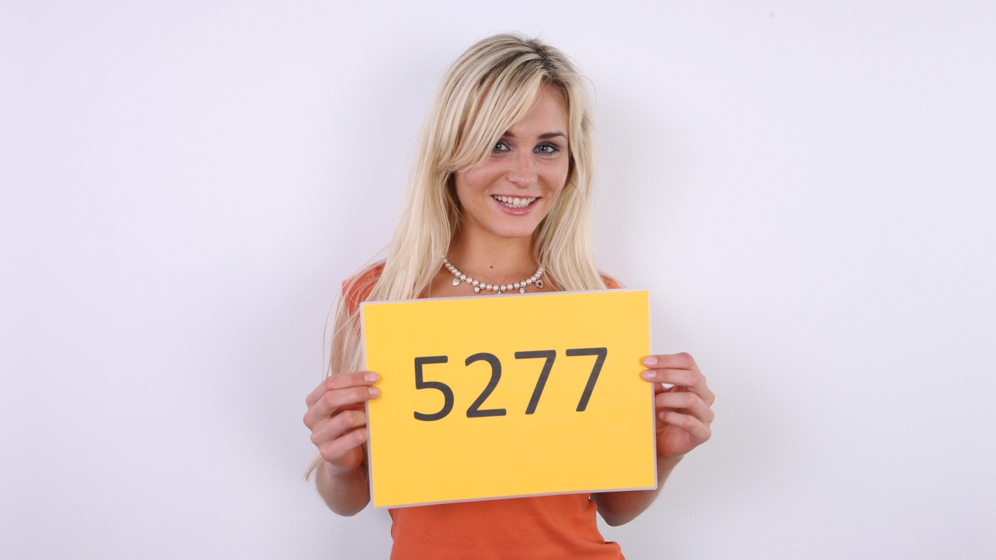 Czech Casting 318: Sona 21