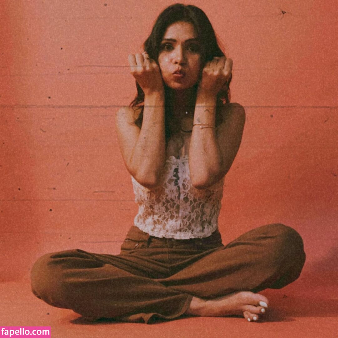 Annie Sharma Nude Leaks