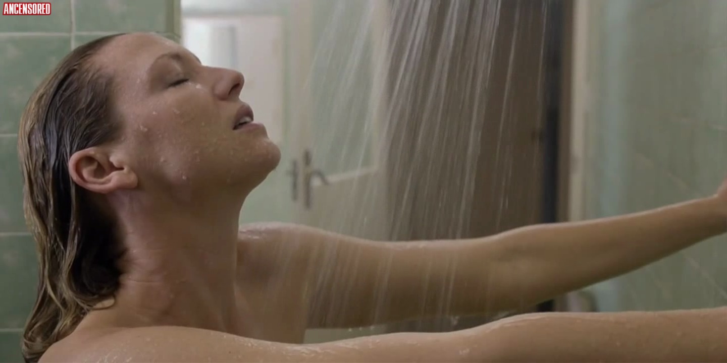 Anna Torv nude pics page