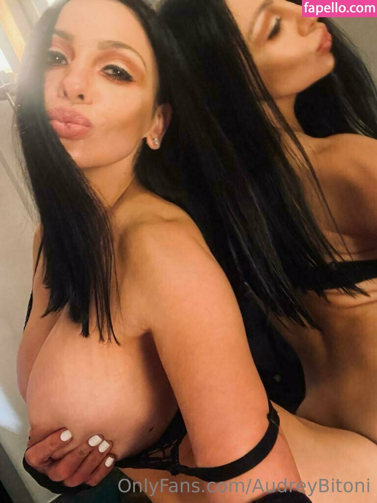 Audrey Bitoni audreybitoni audreybitoni818 Nude Leaked OnlyFans Photo 27