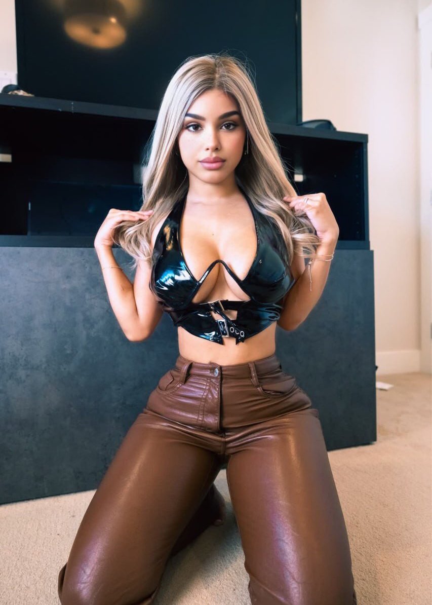 Azilia Hadid