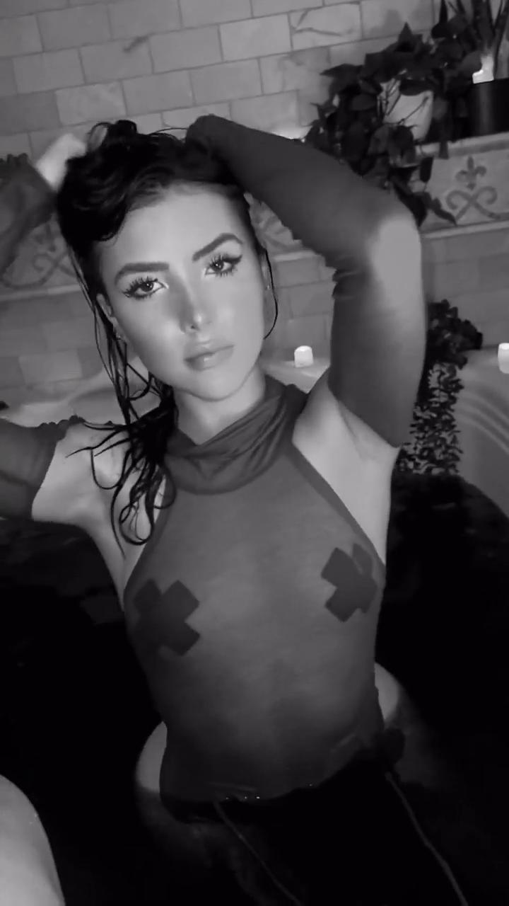 Andrea Botez Nude Wet Teasing Nipple Pasties Video Leaked 4