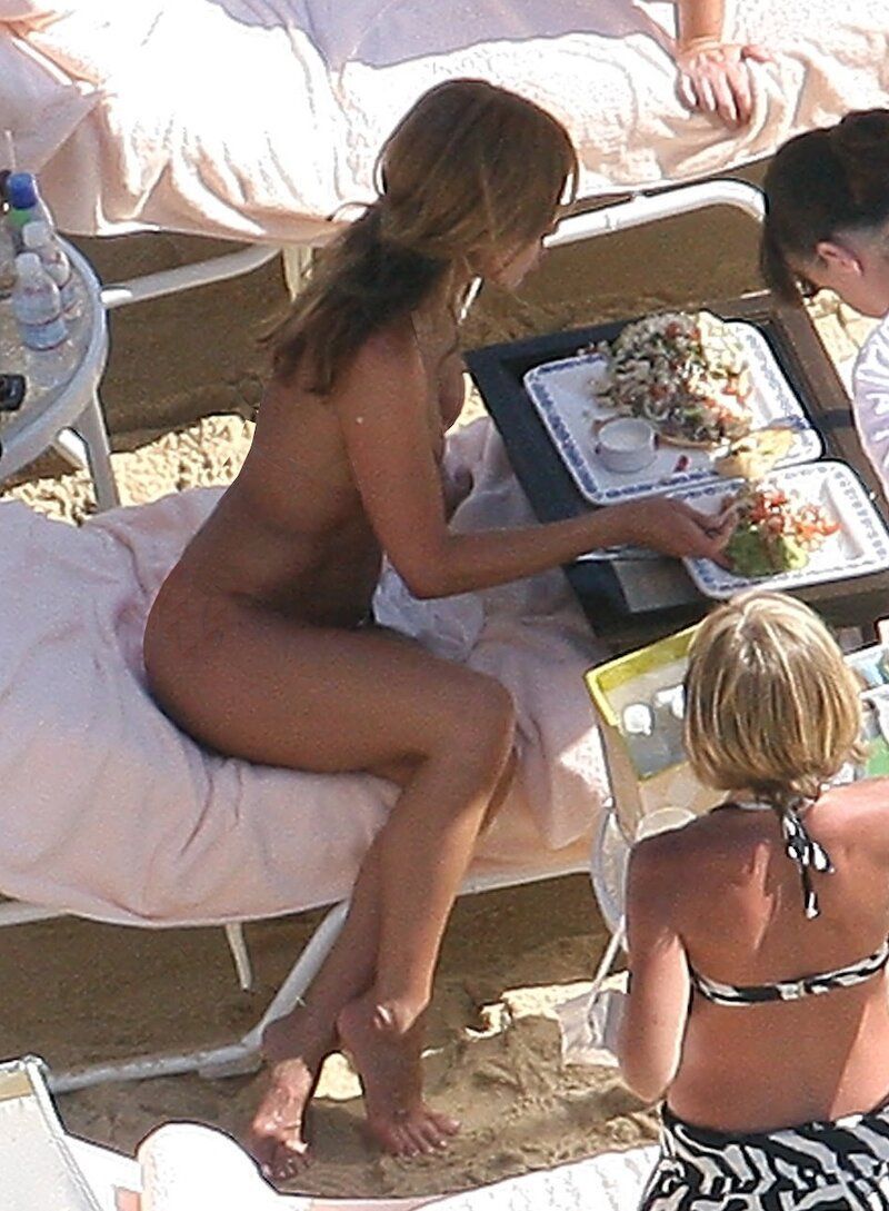 Jennifer Aniston Nude Photo and Video Collection