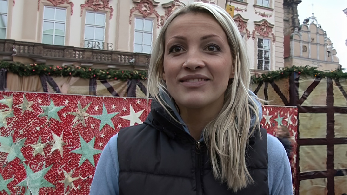 Czech Streets 20: Merry anal Christmas