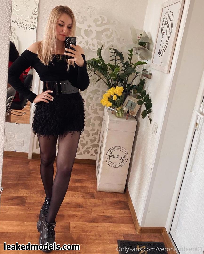 Veronicadeep01 unoangryone Nude Leaks OnlyFans