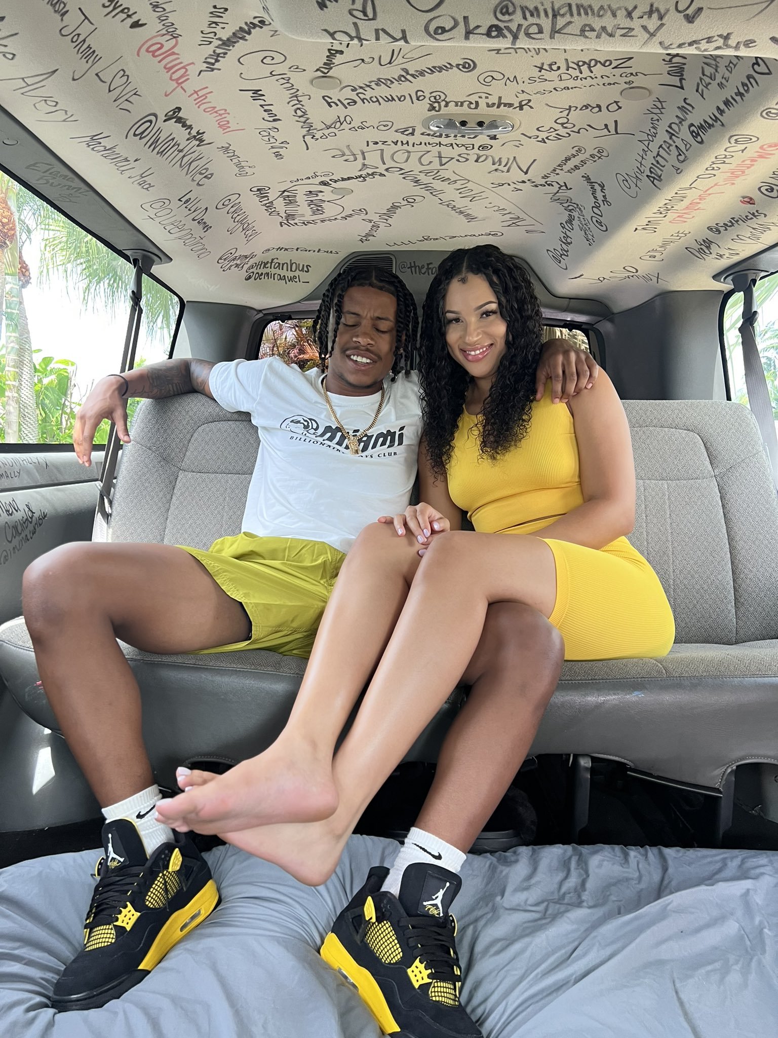 Posts with replies by The Fan Bus OnlyFanbus X