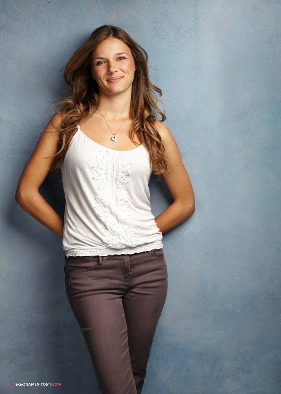 Tracy Spiridakos