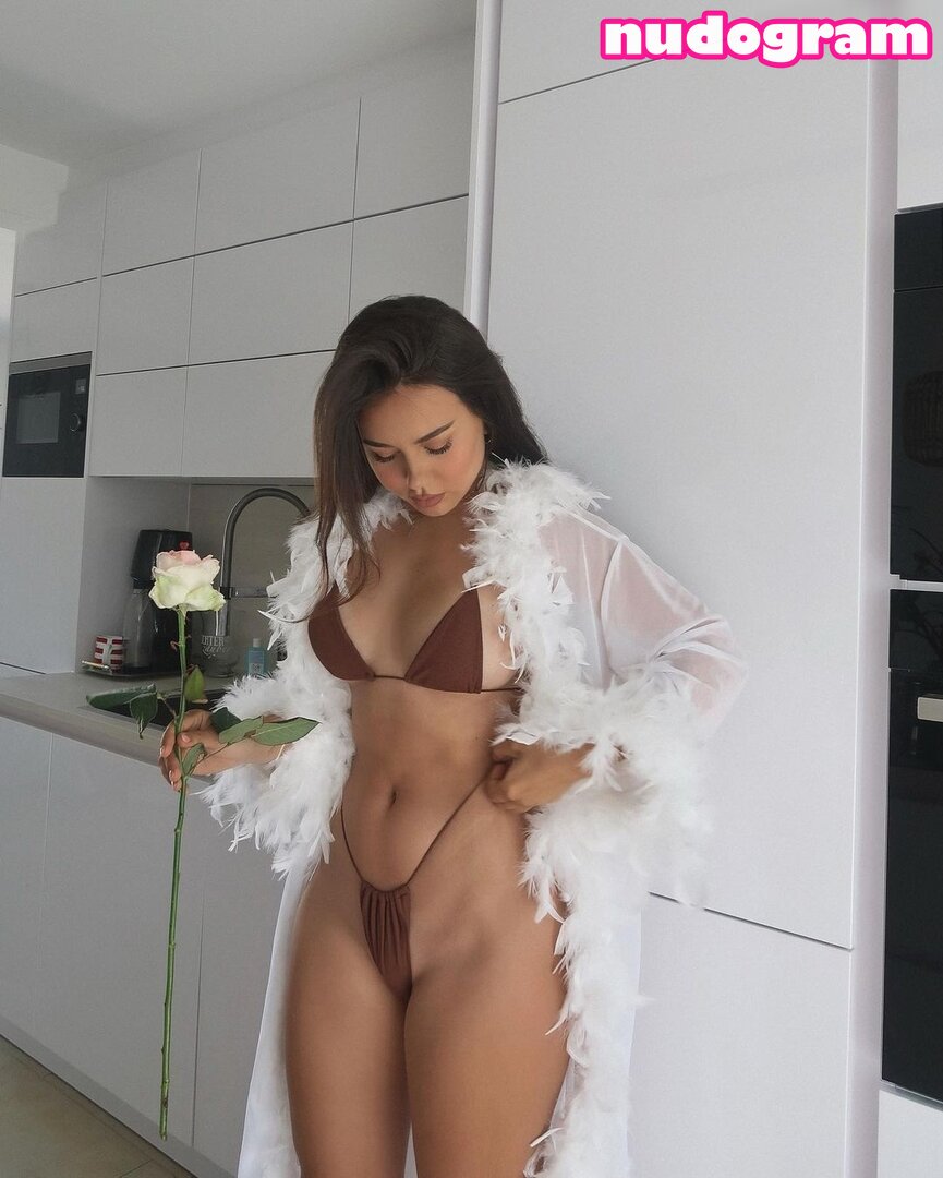Doina Barbaneagra helenakln itsdoina Nude Leaks OnlyFans