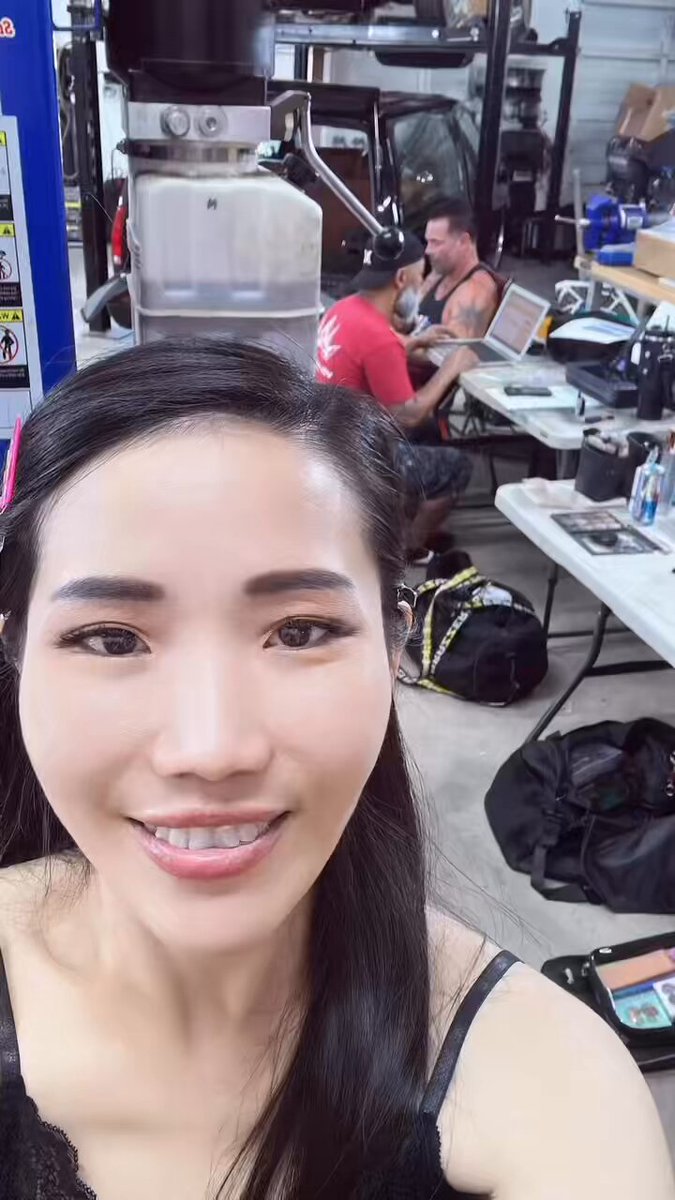kikikingxos video Tweet