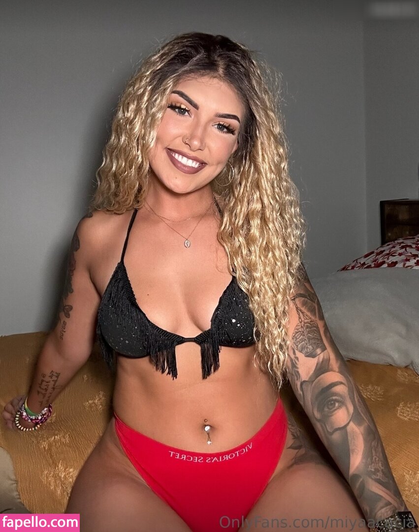 Miya Acacia Nude Leaked OnlyFans