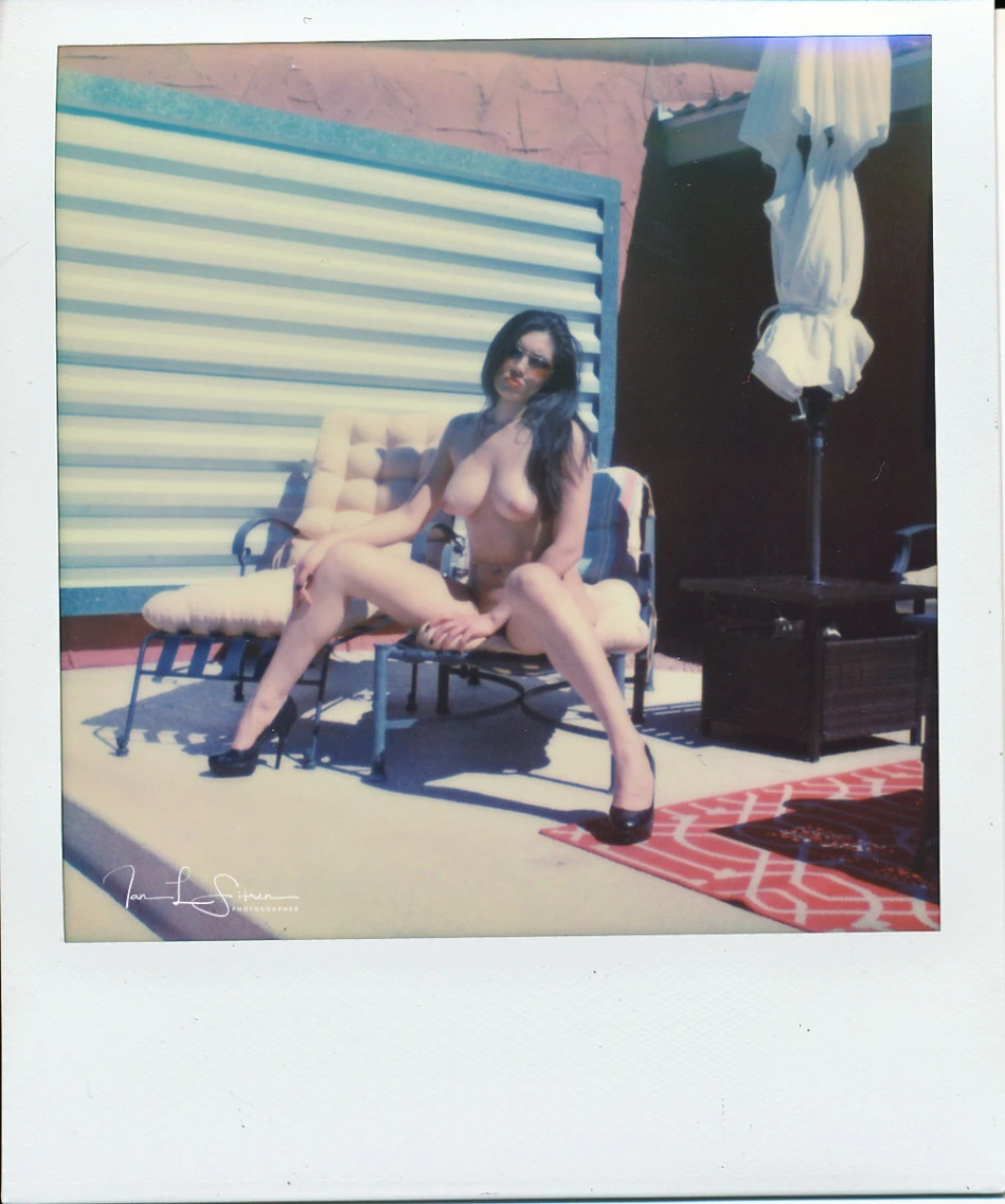 Polaroid