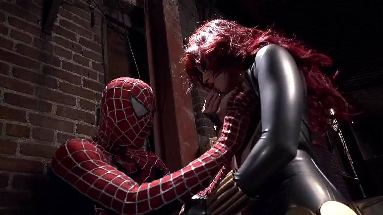 Spiderman XXX Parody Porno Video