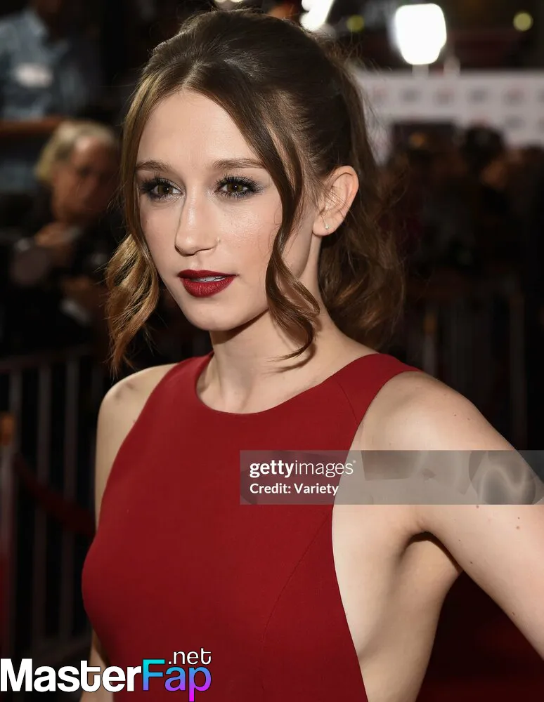 Taissa Farmiga Nude OnlyFans Leak Picture tVqN6nvG7v