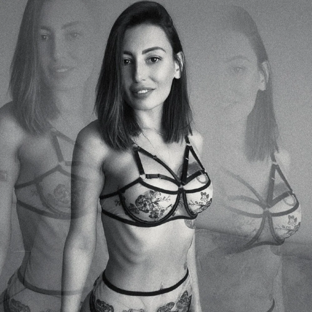 Catalyna Fisher Nude Porn Pictures MILF Sex Pics