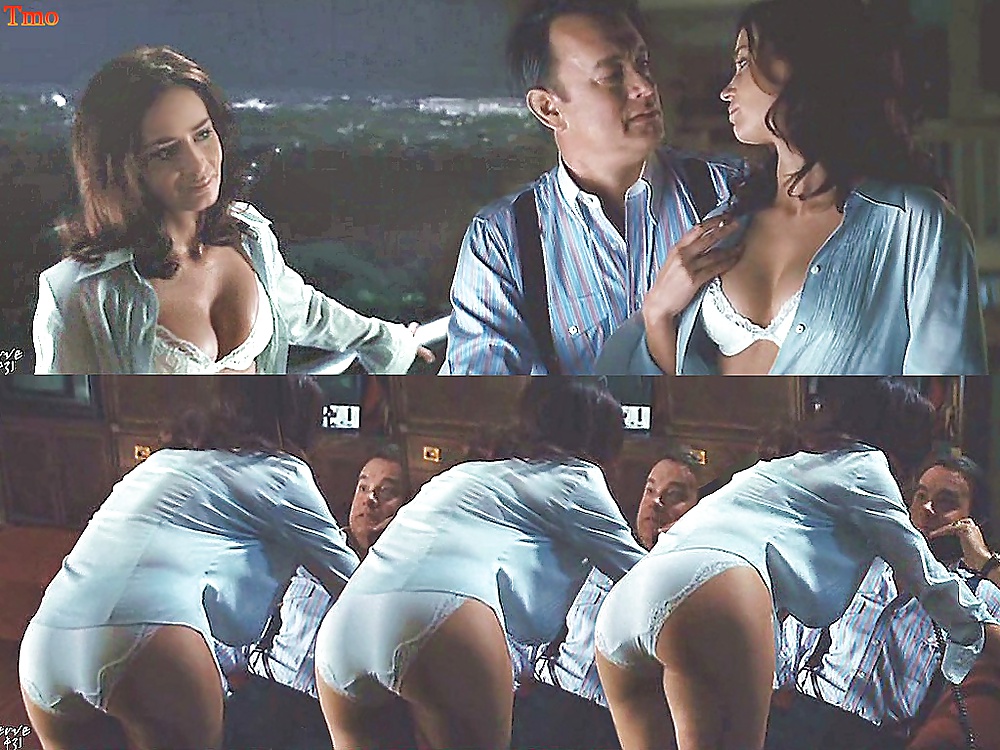 Naked Emily Blunt in Charlie Wilsons War ANCENSORED