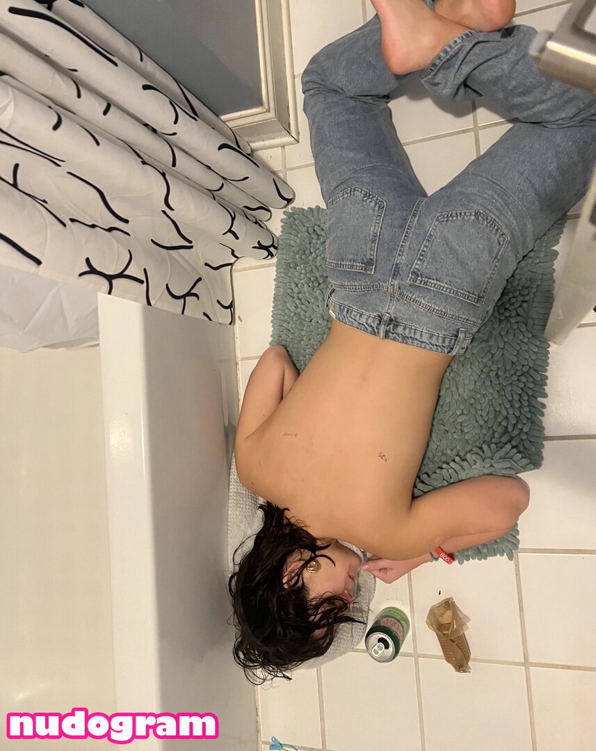 Hopie and Hannah Schlenker Sisters hopie.schlenker OnlyFans 99