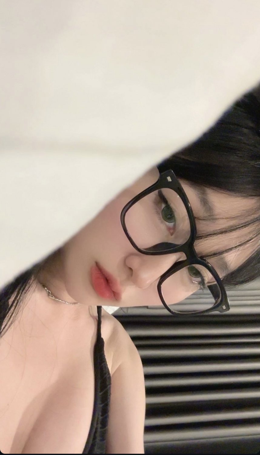 Linda nude leak
