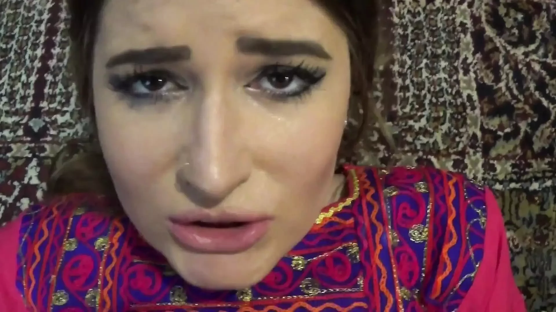 Mehreen Pirzada Nude Porn Videos