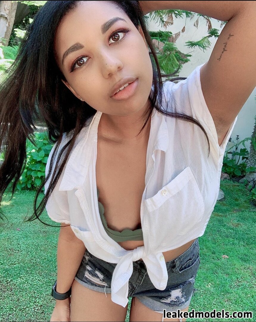 Mica Burton micaburton Photo Nude Leaks OnlyFans 32