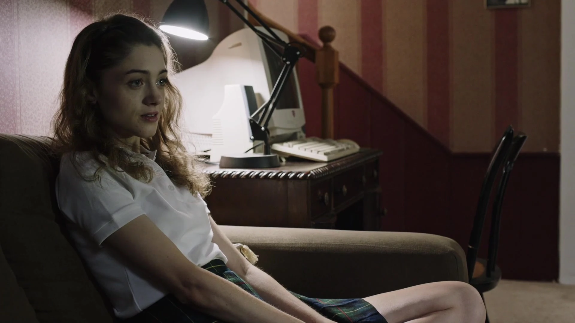 Natalia Dyer nude