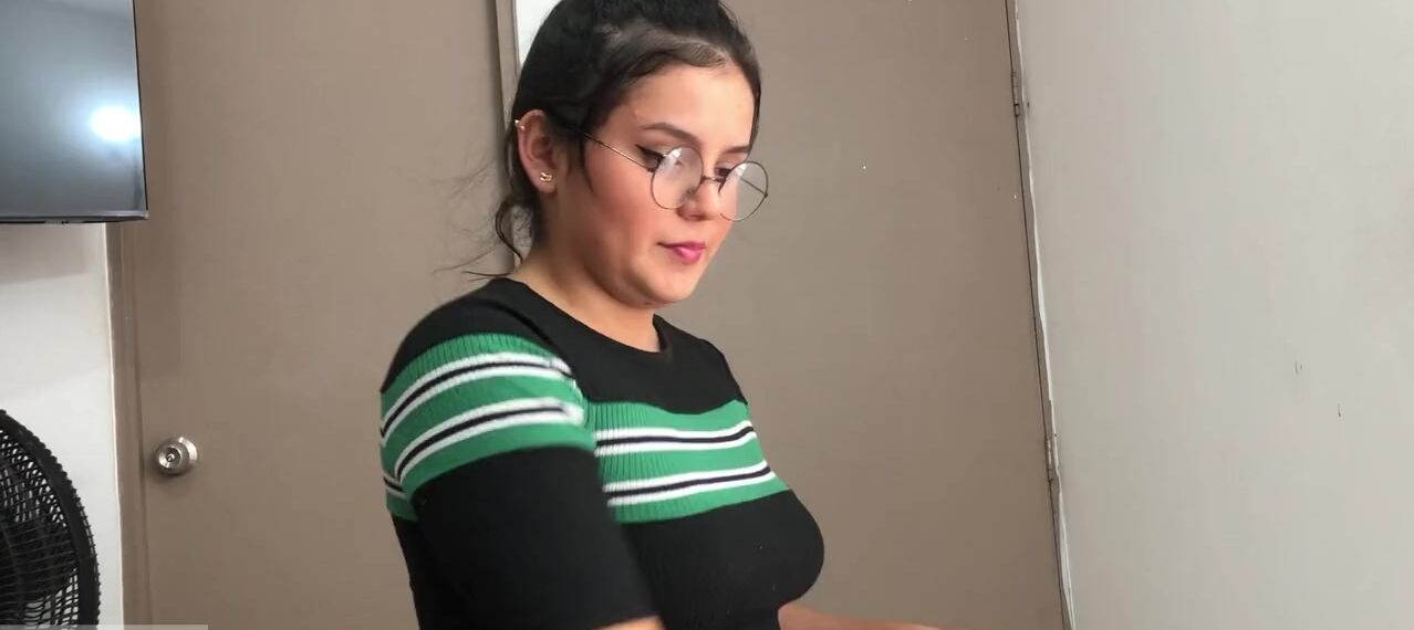 Horny stepmom rewards for good grades