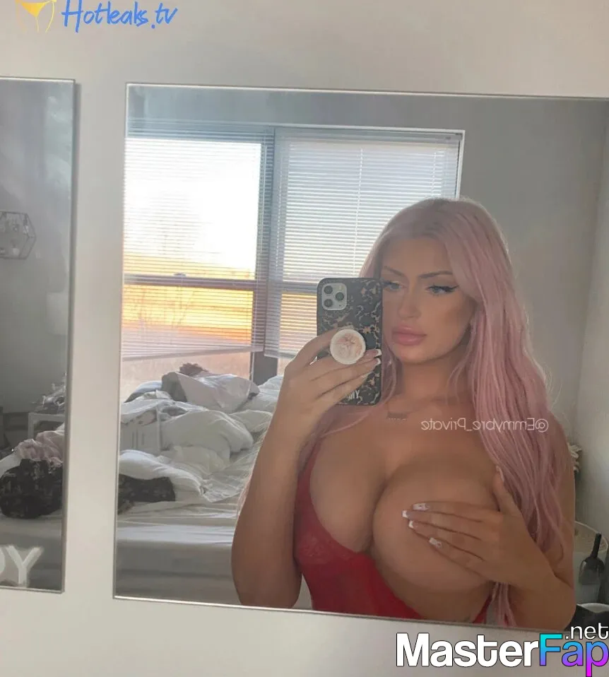 Emmybre 1 Nude OnlyFans Leak Picture b0sGjQj8OL