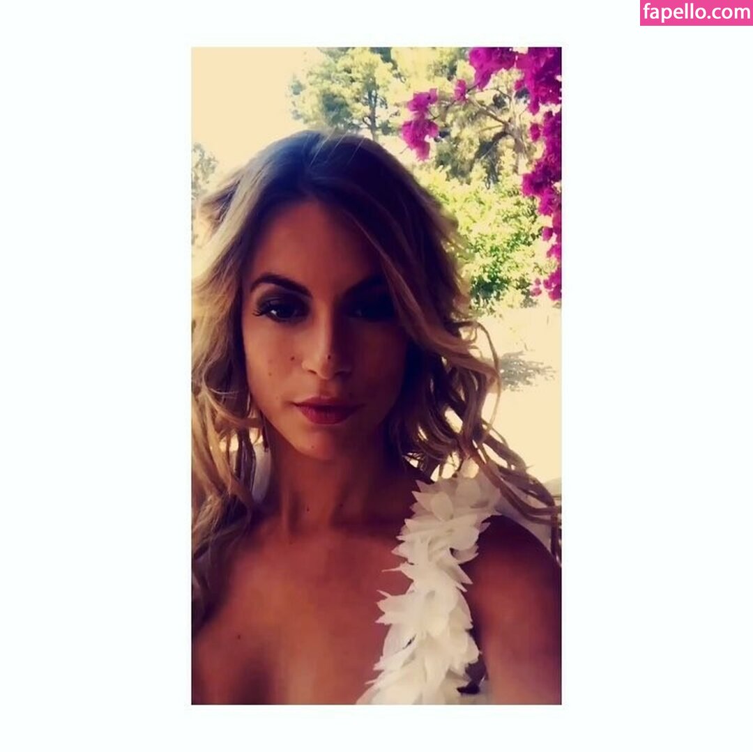 Carla Moreau carlamoreau Nude Leaks OnlyFans
