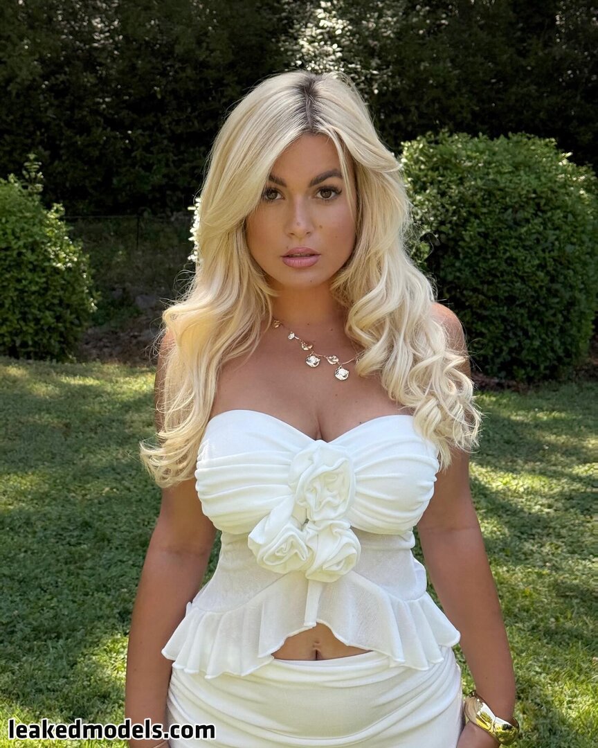 Carla Moreau carlamoreau Photo Nude Leaks OnlyFans 15