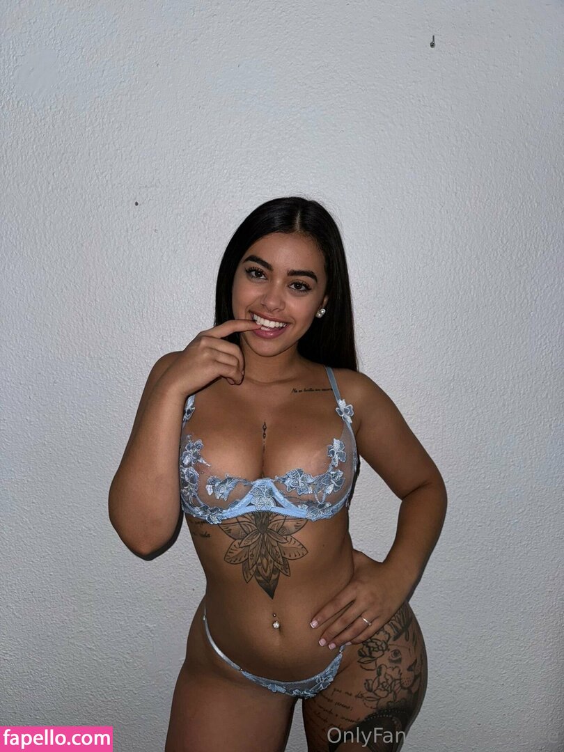 Deesiree officialdesiree Nude Leaked OnlyFans