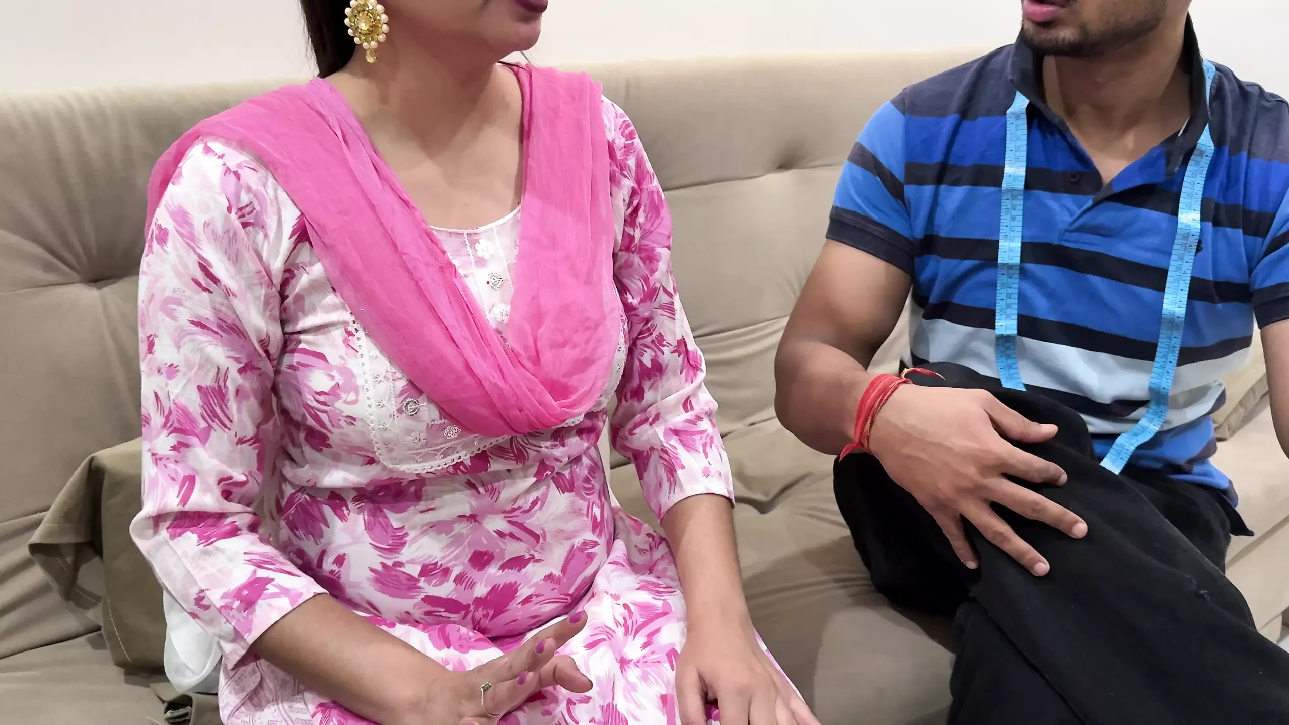 Hot Bhabhi Porn Videos: UHD 4K 2160p XXX 2025