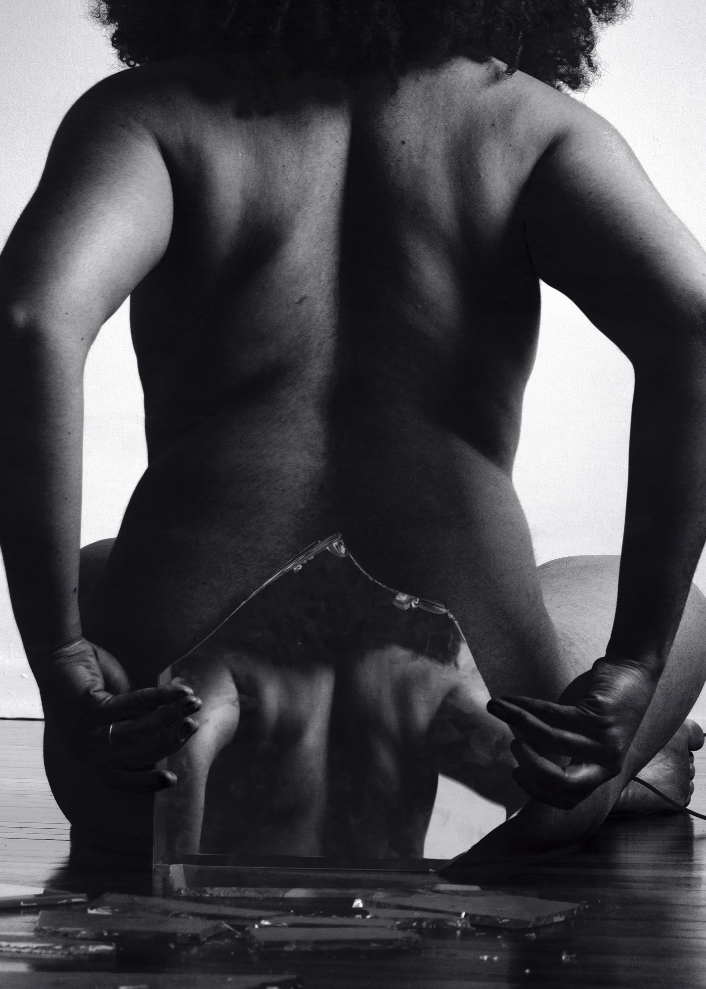 Mallory Lowe Mpoka Architecture of the Self Érika Nimis Feeling and Listening to Images