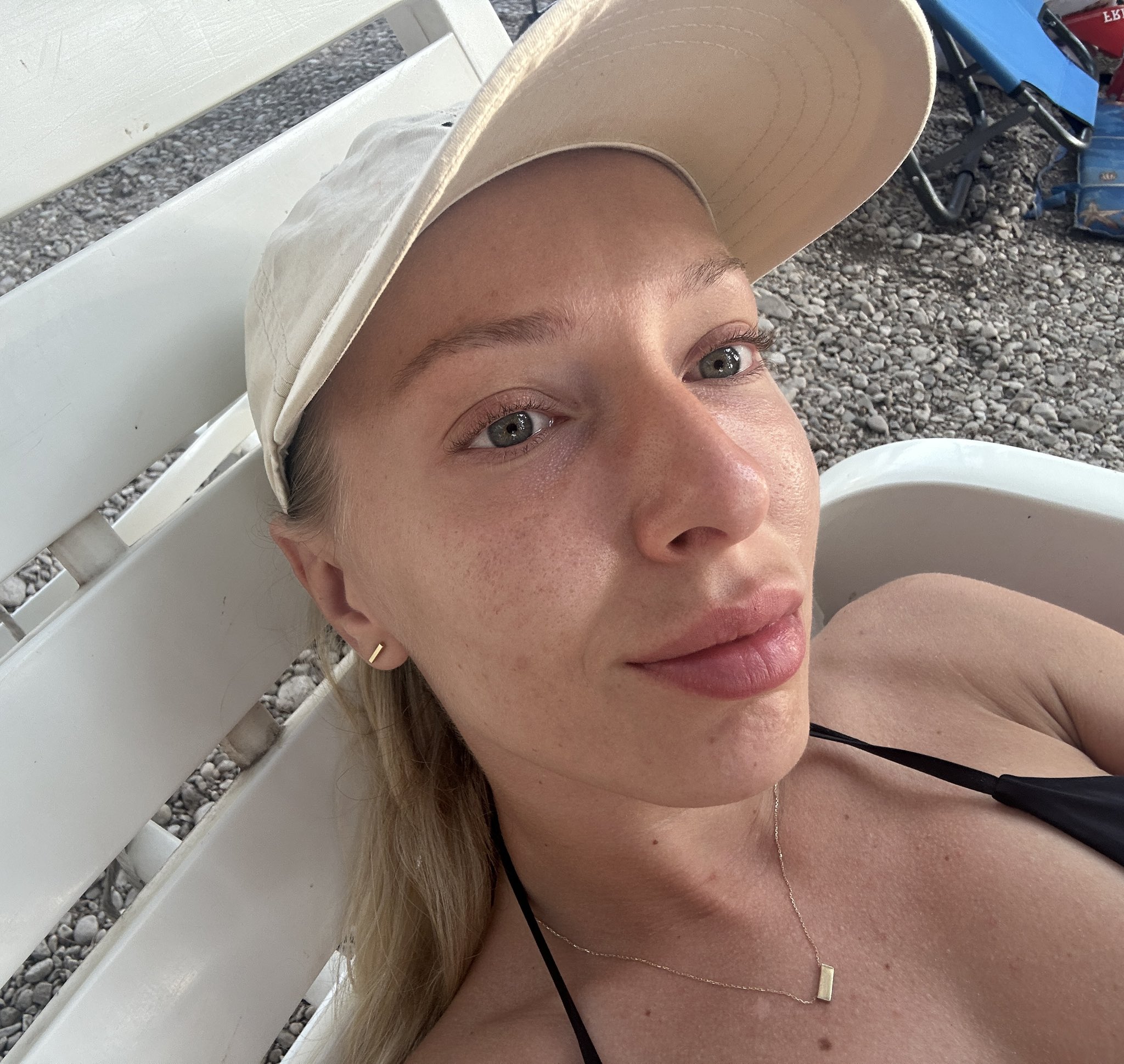 Blondy girl NataliaKuckova X