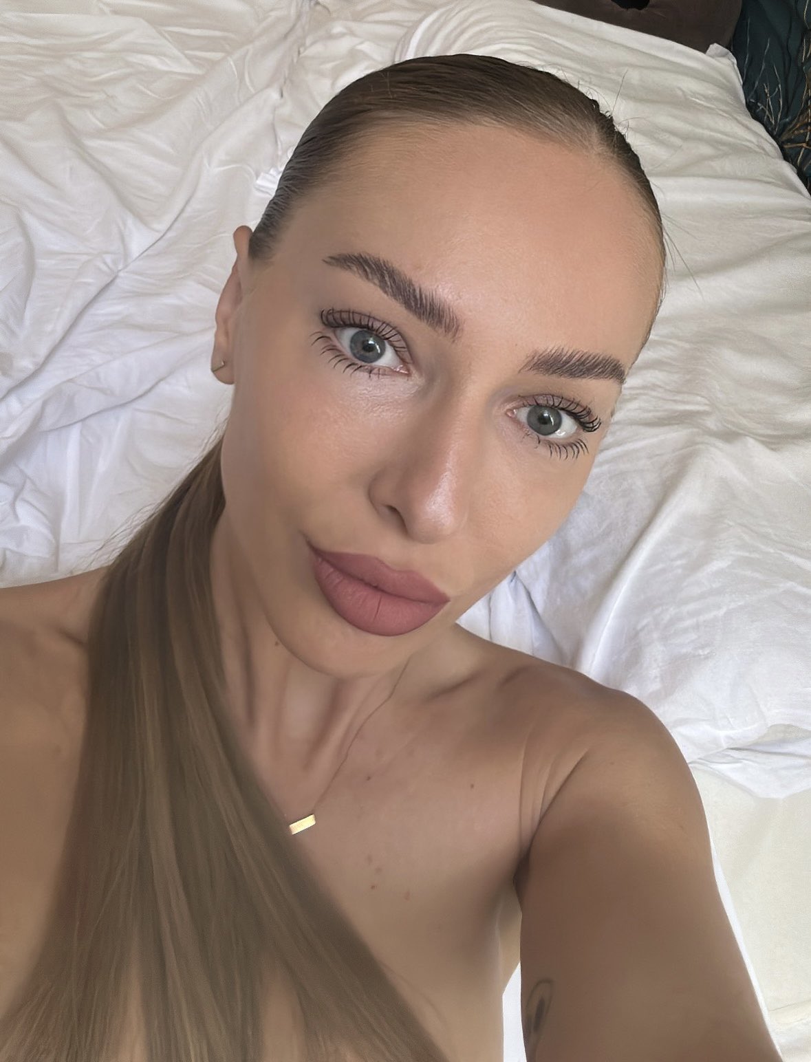 Blondy girl NataliaKuckova X